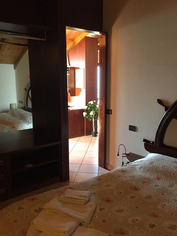 Ferienwohnung Apartment Laveno-Mombello Extérieur photo
