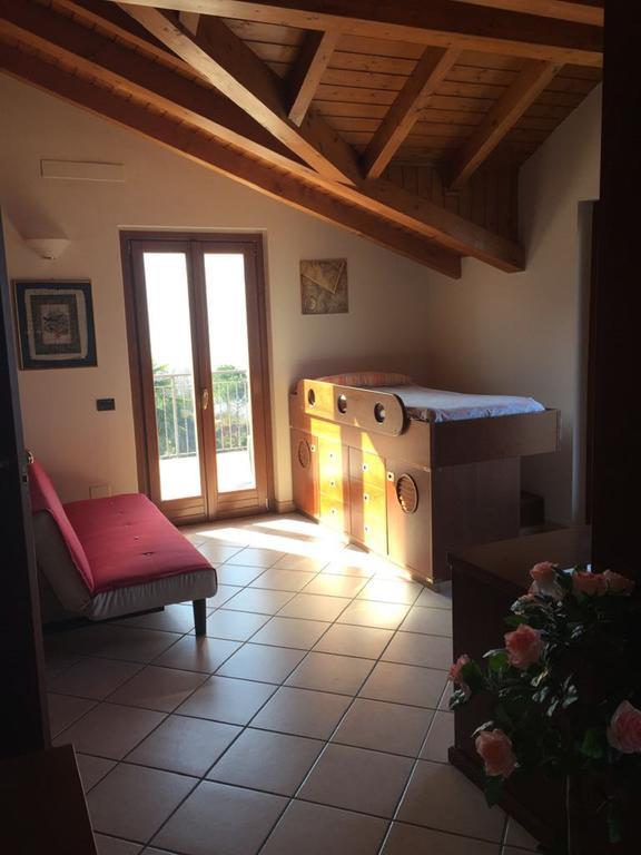Ferienwohnung Apartment Laveno-Mombello Extérieur photo
